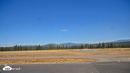 Truckee Tahoe Airport Live Webcam - Sep 18, 2026, 1:21pm PDT