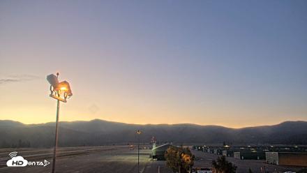Truckee Tahoe Airport Live Webcam - Sep 16, 2026, 6:24am PDT
