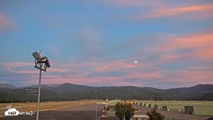 Truckee Tahoe Airport Live Webcam - Aug 25, 2026, 7:51pm PDT