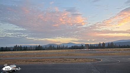 Truckee Tahoe Airport Live Webcam - Sep 21, 2026, 6:48am PDT