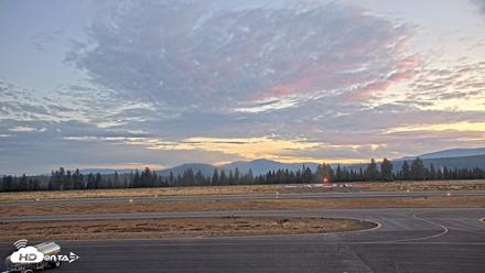 Truckee Tahoe Airport Live Webcam - Sep 21, 2026, 6:39am PDT