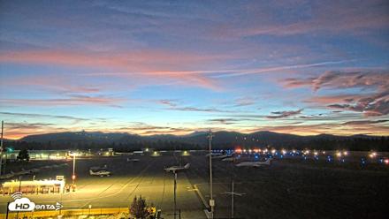 Truckee Tahoe Airport Live Webcam - Aug 25, 2026, 8:27pm PDT