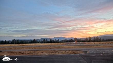 Truckee Tahoe Airport Live Webcam - Oct 2, 2026, 6:46am PDT
