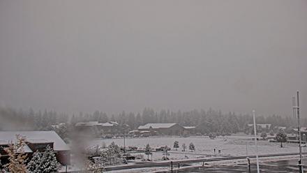 Truckee Tahoe Airport Live Webcam - Oct 15, 2025, 7:36am PDT