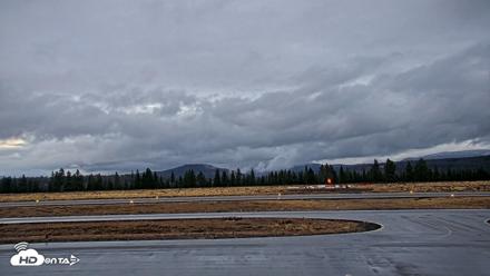 Truckee Tahoe Airport Live Webcam - Oct 23, 2026, 7:15am PDT