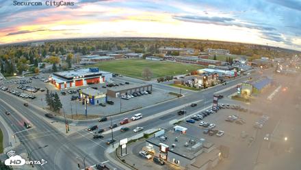 Lethbridge Alberta Watertower Live Webcam - Oct 2, 2026, 7:15pm MDT