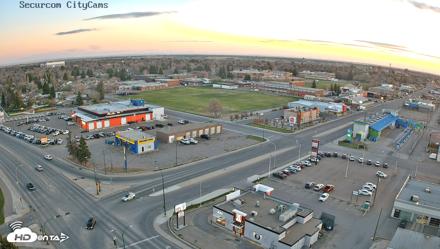 Lethbridge Alberta Watertower Live Webcam - May 5, 2026, 8:52pm MDT
