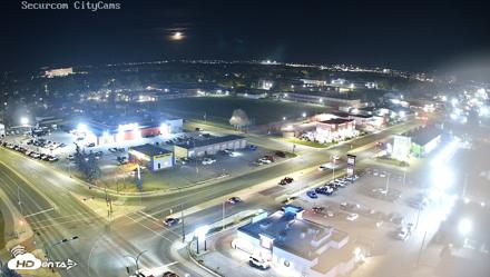 Lethbridge Alberta Watertower Live Webcam - Oct 16, 2026, 9:04pm MDT