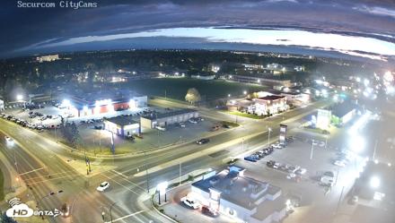 Lethbridge Alberta Watertower Live Webcam - Sep 25, 2026, 8:07pm MDT