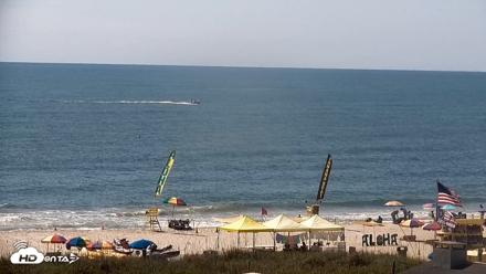 Boulineaus Cherry Grove Beach Live Cam - Sep 17, 2026, 12:10pm EDT