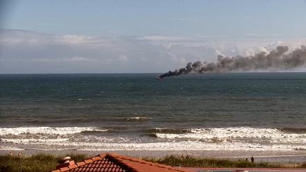 Boulineaus Cherry Grove Beach Live Cam - Oct 6, 2025, 4:13pm EDT