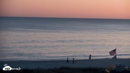 Boulineaus Cherry Grove Beach Live Cam - Oct 20, 2026, 6:51pm EDT