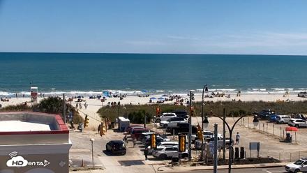Boulineaus Cherry Grove Beach Live Cam - May 15, 2026, 3:13pm EDT