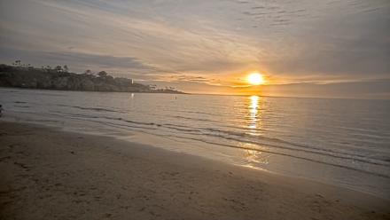 La Jolla Shores Live Surf Cam - Apr 5, 2026, 7:29pm PDT