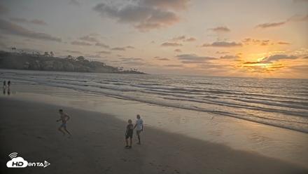 La Jolla Shores Live Surf Cam - Aug 5, 2026, 7:25pm PDT