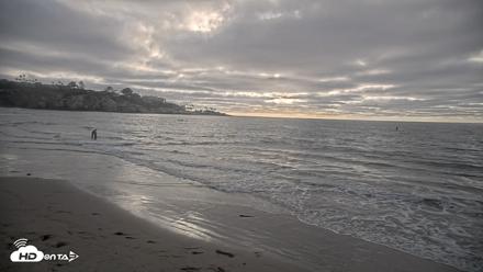 La Jolla Shores Live Surf Cam - Apr 10, 2026, 6:07pm PDT