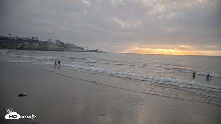 La Jolla Shores Live Surf Cam - Aug 19, 2026, 7:03pm PDT