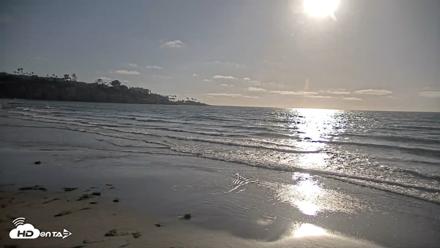 La Jolla Shores Live Surf Cam - May 6, 2026, 6:11pm PDT