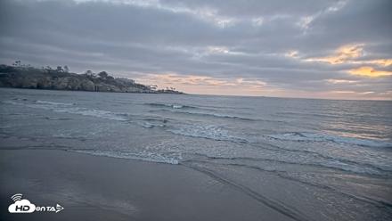La Jolla Shores Live Surf Cam - May 22, 2026, 7:37pm PDT