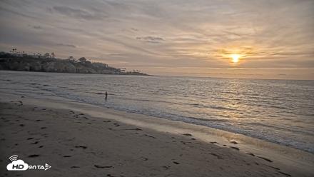 La Jolla Shores Live Surf Cam - Apr 20, 2026, 7:03pm PDT