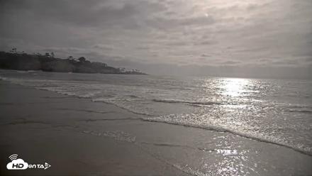 La Jolla Shores Live Surf Cam - Jun 6, 2026, 5:52pm PDT
