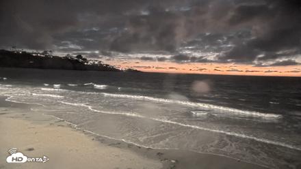 La Jolla Shores Live Surf Cam - Apr 21, 2026, 8:01pm PDT