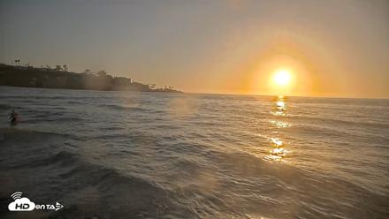 La Jolla Shores Live Surf Cam - Aug 25, 2026, 7:05pm PDT