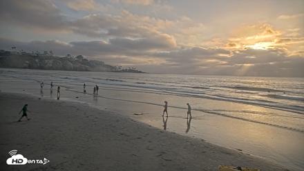 La Jolla Shores Live Surf Cam - Aug 2, 2026, 7:19pm PDT