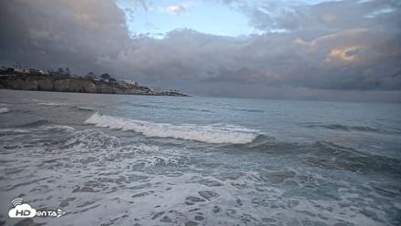 La Jolla Shores Live Surf Cam - Oct 23, 2026, 7:34am PDT