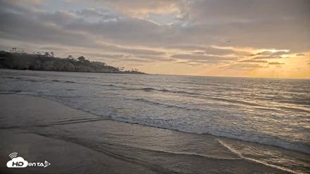 La Jolla Shores Live Surf Cam - May 22, 2026, 7:12pm PDT