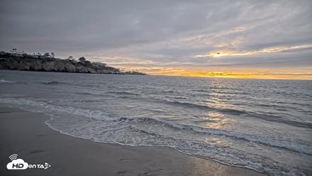 La Jolla Shores Live Surf Cam - Apr 12, 2026, 6:56pm PDT