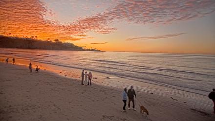 La Jolla Shores Live Surf Cam - Dec 29, 2025, 5:04pm PST