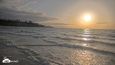 La Jolla Shores Live Surf Cam - Apr 26, 2026, 6:53pm PDT