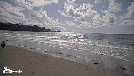 La Jolla Shores Live Surf Cam - Apr 26, 2026, 4:20pm PDT
