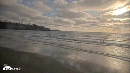 La Jolla Shores Live Surf Cam - Jul 5, 2026, 7:10pm PDT