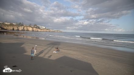 La Jolla Shores Live Surf Cam - Apr 22, 2026, 7:27am PDT