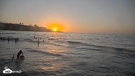 La Jolla Shores Live Surf Cam - Oct 19, 2026, 6:05pm PDT