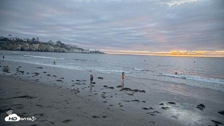 La Jolla Shores Live Surf Cam - Aug 14, 2026, 7:24pm PDT
