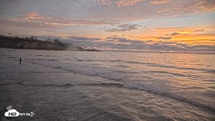 La Jolla Shores Live Surf Cam - Aug 13, 2026, 7:39pm PDT