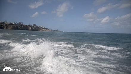 La Jolla Shores Live Surf Cam - Oct 12, 2026, 10:31am PDT