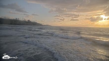 La Jolla Shores Live Surf Cam - May 27, 2026, 7:20pm PDT