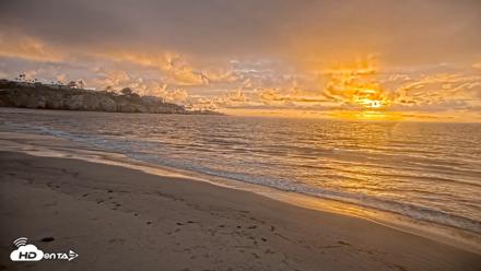 La Jolla Shores Live Surf Cam - Apr 21, 2026, 7:14pm PDT