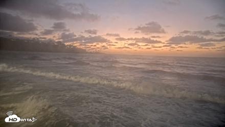 La Jolla Shores Live Surf Cam - Sep 22, 2026, 7:10pm PDT