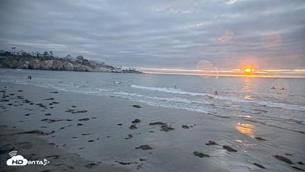 La Jolla Shores Live Surf Cam - Aug 14, 2026, 7:26pm PDT