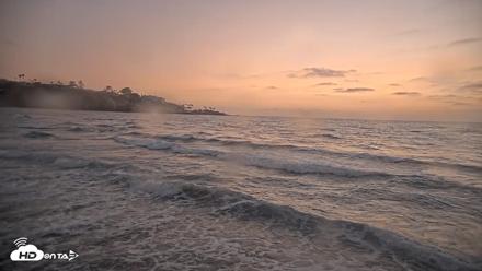 La Jolla Shores Live Surf Cam - Aug 8, 2026, 7:49pm PDT