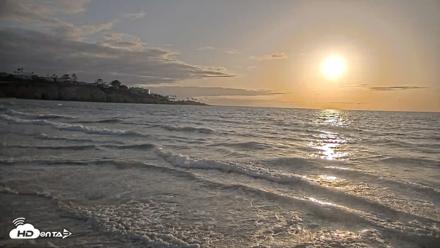 La Jolla Shores Live Surf Cam - Apr 26, 2026, 6:52pm PDT
