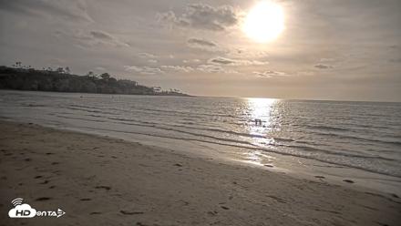 La Jolla Shores Live Surf Cam - Apr 20, 2026, 6:14pm PDT