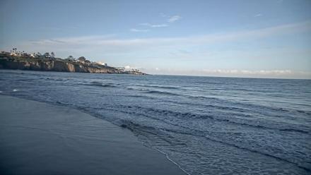 La Jolla Shores Live Surf Cam - Feb 12, 2026, 7:30am PST