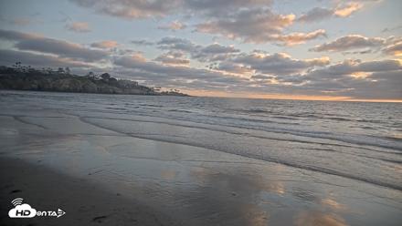 La Jolla Shores Live Surf Cam - Jun 20, 2026, 7:47pm PDT