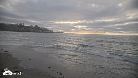 La Jolla Shores Live Surf Cam - Apr 10, 2026, 6:22pm PDT
